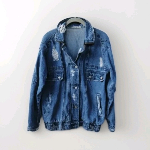 Carmar Womens Size Small Distressed Relaxed Oversized Denim Bomber Jean Jacket - Picture 1 of 14